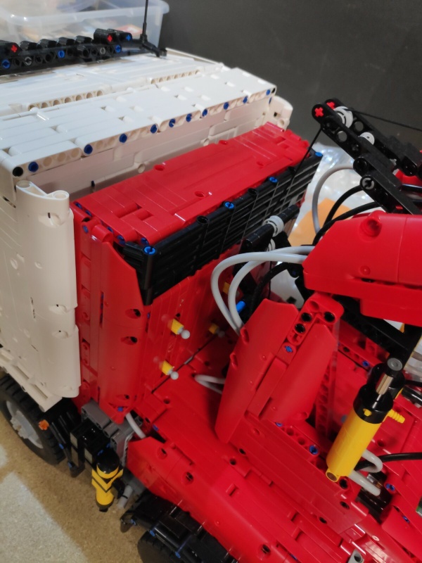 Afbeeldingslocatie: https://tweakers.net/i/_pHIEkKhV9NsS5eqX_3PwZZcdFQ=/x800/filters:strip_icc():strip_exif()/f/image/9JVM1pkpR3LOQMge8W4Hc736.jpg?f=fotoalbum_large