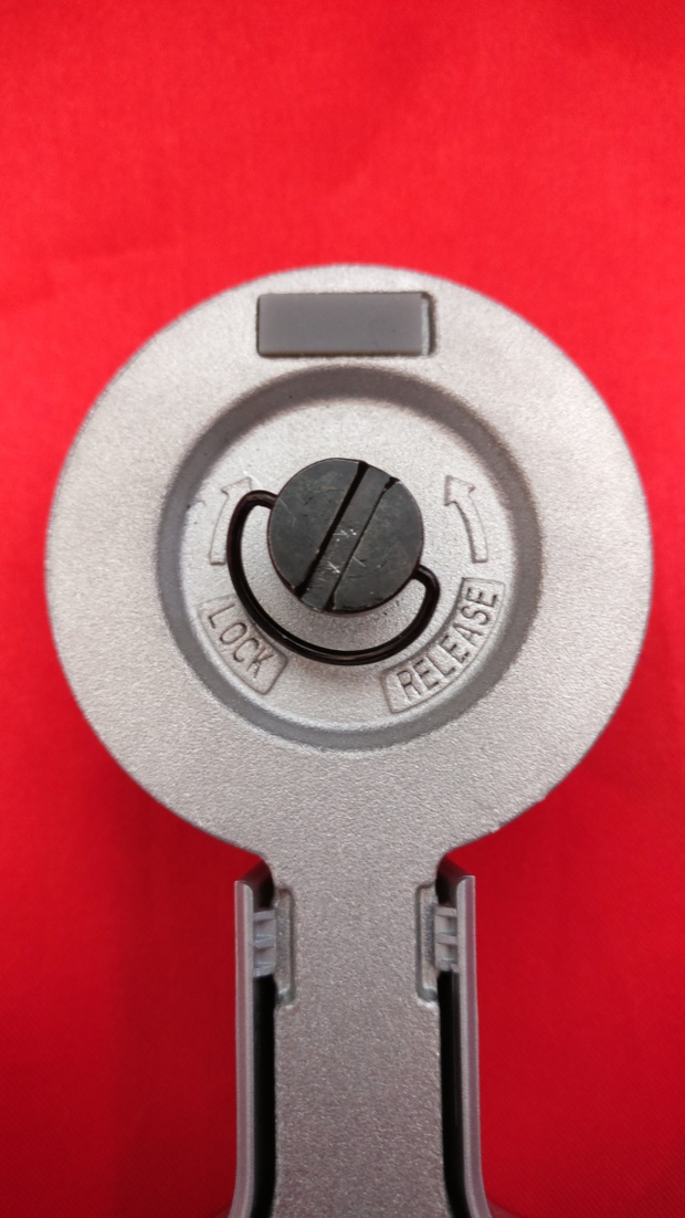https://tweakers.net/i/_rcS53Nu5OL1UP8dZyc8kz19Lpg=/620x/filters:strip_icc():strip_exif()/m/398361/1GcMV32TnwfuanYzLrvofyMJeuGfbMU9YTppjYKIB8n5SQNAV1?f=620xauto