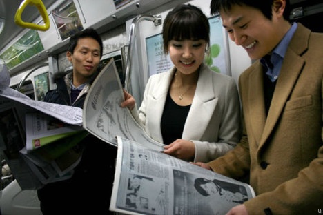 LG flexibel e-paper als krant