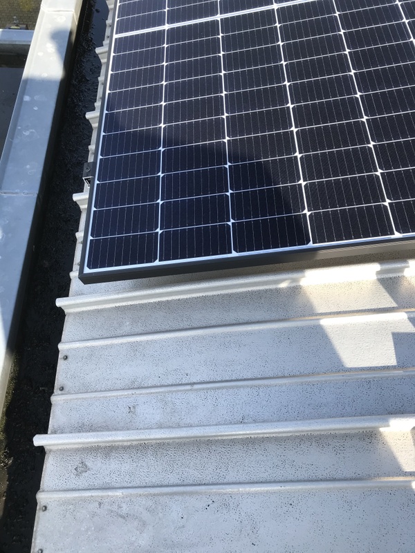 Afbeeldingslocatie: https://tweakers.net/i/_tSS8JM4iEkRTg6WNh3i3UCmPzg=/x800/filters:strip_icc():strip_exif()/f/image/UJNKuhM8jLBFgxwMw1kNdBUA.jpg?f=fotoalbum_large