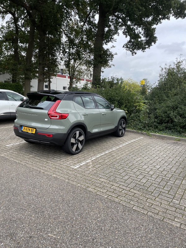 Afbeeldingslocatie: https://tweakers.net/i/_uP475g5xe3BM2SBYwxwkN9xSOA=/x800/filters:strip_icc():strip_exif()/f/image/T4z123T2B2M5OEGV1fjMupgZ.jpg?f=fotoalbum_large