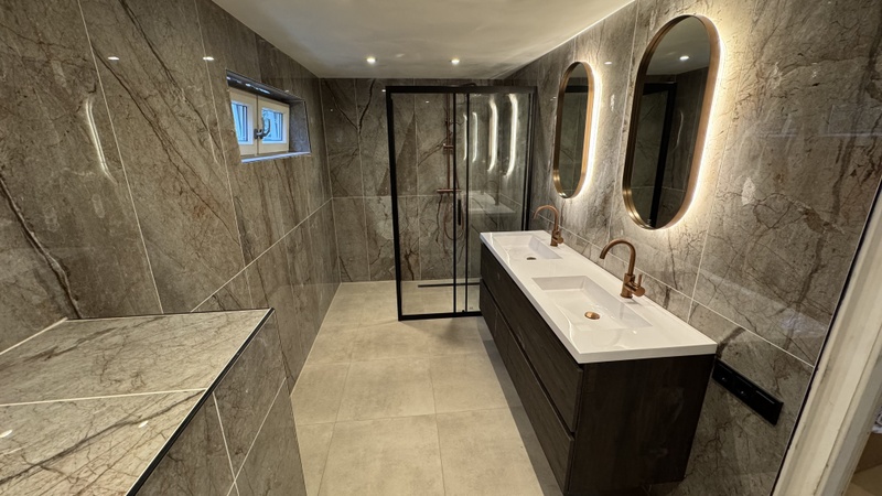 Afbeeldingslocatie: https://tweakers.net/i/_v75JRcSZYc9unptAo-mS4NFVr4=/800x/filters:strip_icc():strip_exif()/f/image/gjHQ3klFk29EZ0vm3ae97r4v.jpg?f=fotoalbum_large