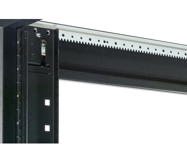 APC NetShelter SX 42U
