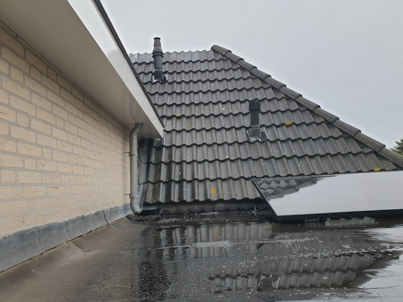 Afbeeldingslocatie: https://tweakers.net/i/a-3U8g_n9a3F6zJOshrND1JfshU=/800x/filters:strip_icc():strip_exif()/f/image/mUnP0WgdgU5DdwNipo0PMWEK.jpg?f=fotoalbum_large