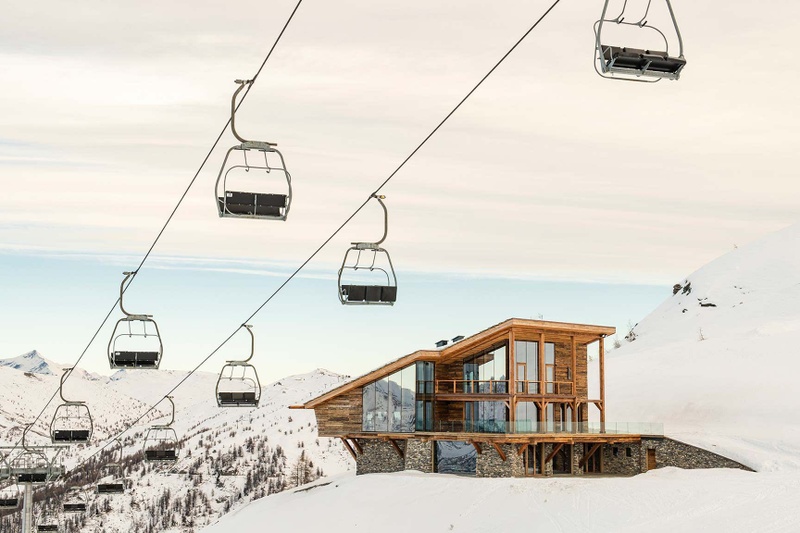 Afbeeldingslocatie: https://tweakers.net/i/a1zucqFsW_Z74MAL2UoTv7WZpNA=/800x/filters:strip_icc():strip_exif()/f/image/SZe1yDALhuJYV4ifOKgw6n5j.jpg?f=fotoalbum_large