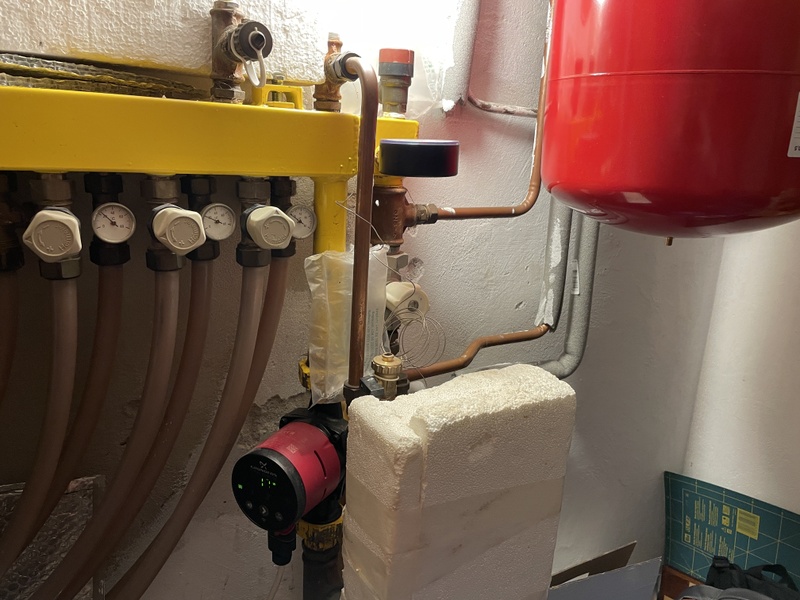 Afbeeldingslocatie: https://tweakers.net/i/a2dSRIK2IW8m5j_OgvQ55E8AeDc=/800x/filters:strip_icc():strip_exif()/f/image/IkLqcrIvNpLMJWbwwwwzTnjg.jpg?f=fotoalbum_large