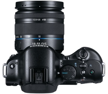 Samsung NX20 (Duits model) + 18-55mm f3.5-5.6 OIS Zwart