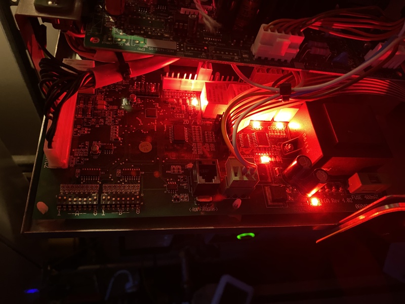 Afbeeldingslocatie: https://tweakers.net/i/a6SBI_z7krlVW2MsspuehxKd4dg=/800x/filters:strip_icc():strip_exif()/f/image/PqS6VU1ZbhujmwOJNKdPadSB.jpg?f=fotoalbum_large