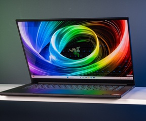 Razer Blade 16 2025