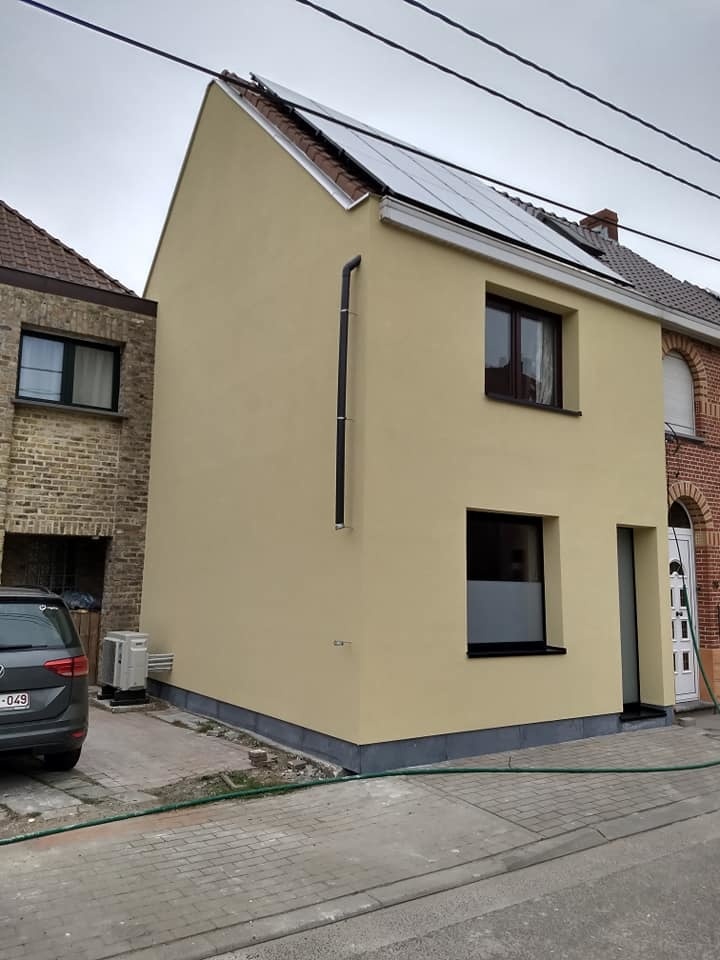 Afbeeldingslocatie: https://tweakers.net/i/aAKviWUWXdVl7zA9FTiCZaY1l-M=/full-fit-in/4920x3264/filters:max_bytes(3145728):no_upscale():strip_icc():fill(white):strip_exif()/f/image/7PEljOetPVp2k2x4rYNjjBKj.jpg?f=user_large