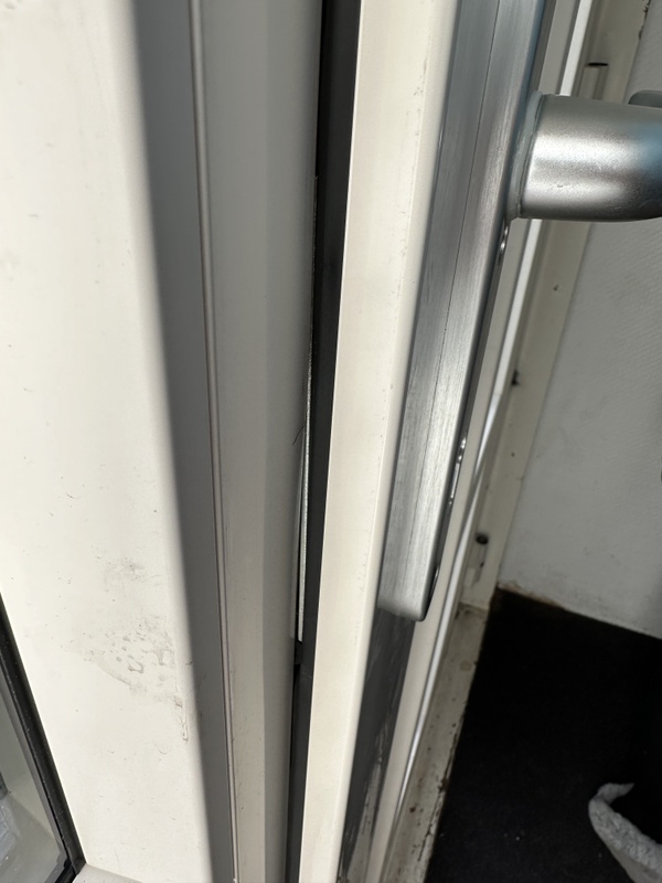 Afbeeldingslocatie: https://tweakers.net/i/aDvydPGbiLzO6NdXJm8yz_GQZF4=/x800/filters:strip_icc():strip_exif()/f/image/RdEY6FJNDBKcJ0TECxtGvqbg.jpg?f=fotoalbum_large