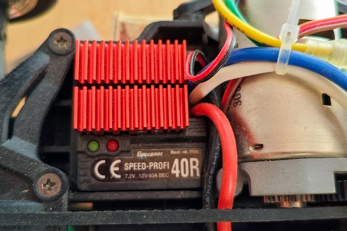 Afbeeldingslocatie: https://tweakers.net/i/aE2j_z-VtEEA6bV6fSq6K9mK0Q4=/full-fit-in/4920x3264/filters:max_bytes(3145728):no_upscale():strip_icc():fill(white):strip_exif()/f/image/Gv4hdbF4f9lM643ndgnqI3q3.jpg?f=user_large