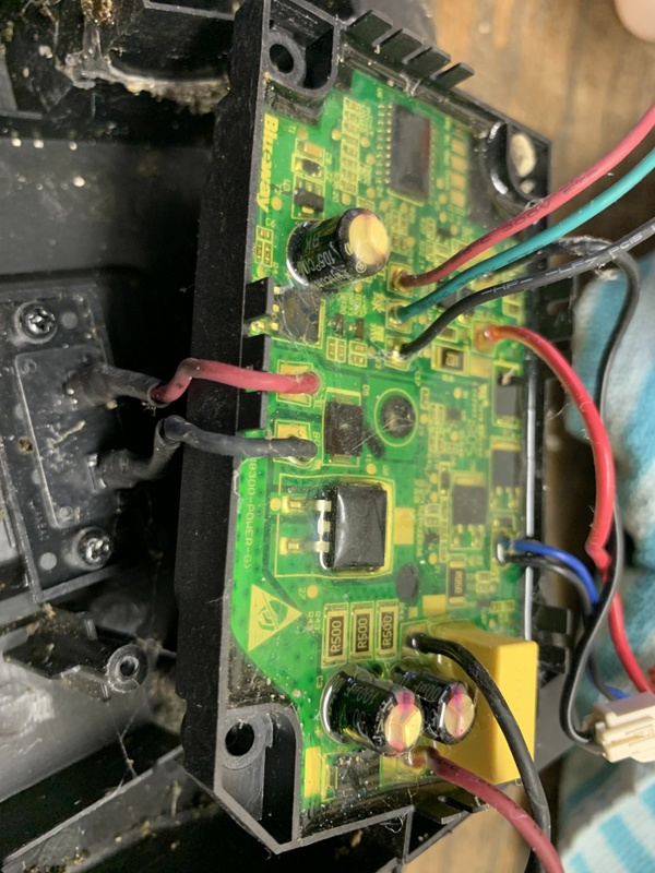 Afbeeldingslocatie: https://tweakers.net/i/aJdCkagZvKmBkCvxk69a-kJ6KWU=/x800/filters:strip_icc():strip_exif()/f/image/qQQCwRJYWdrTl2G2qvUnYpGp.jpg?f=fotoalbum_large