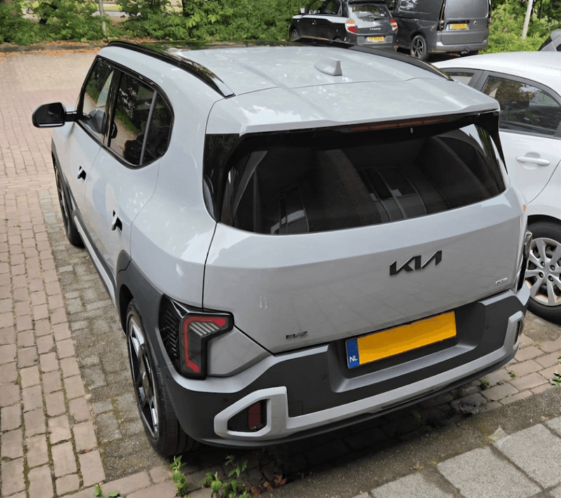 Afbeeldingslocatie: https://tweakers.net/i/aL0fuD4XITkw4O6y7Y2feGqH3Zg=/800x/filters:strip_exif()/f/image/lZOMwbAhylxIPDE5bLTBn6BD.png?f=fotoalbum_large