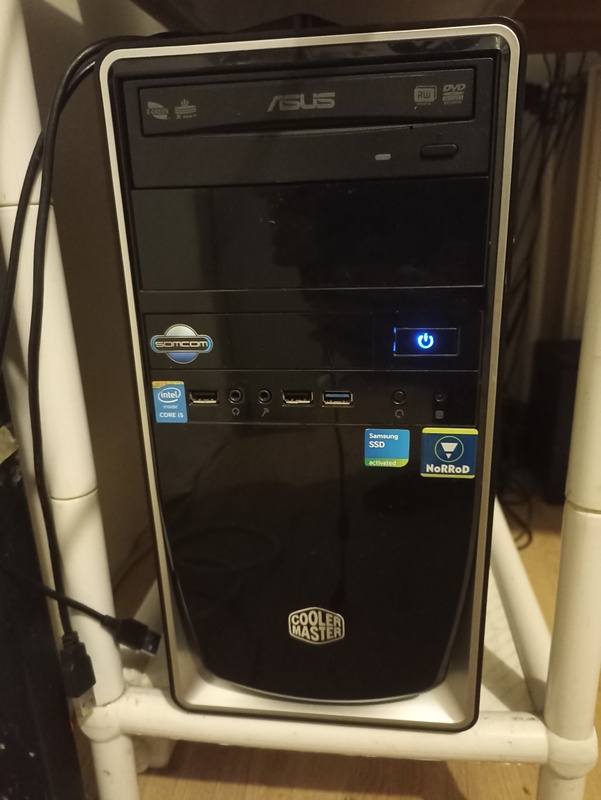 Afbeeldingslocatie: https://tweakers.net/i/aU3BSnPHBUoUtadPMDbS6IjE3BM=/x800/filters:strip_icc():strip_exif()/f/image/ZKsxQQ7vNVux5Ufy29oSCtyo.jpg?f=fotoalbum_large