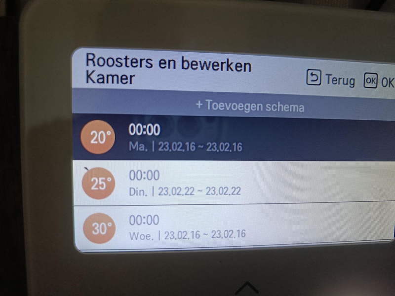 Afbeeldingslocatie: https://tweakers.net/i/aV-MMA4m94P-TLuu1s8m3cIEveM=/800x/filters:strip_icc():strip_exif()/f/image/GvmE5EdfADq5B3qvtq7W0onE.jpg?f=fotoalbum_large