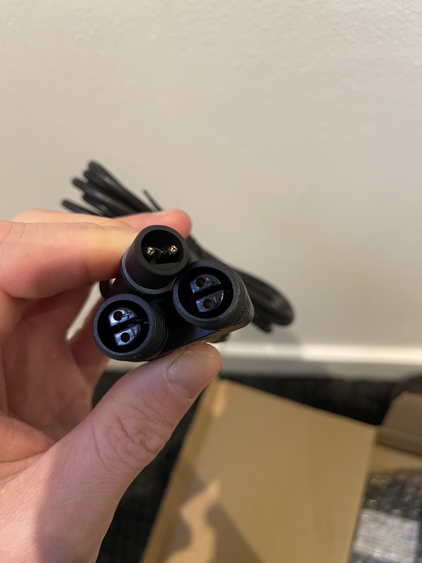 Afbeeldingslocatie: https://tweakers.net/i/aWCXnduc1vvPnYBQ5WwxG0awCuE=/x800/filters:strip_icc():strip_exif()/f/image/31HInqHCibmFshmlaPOeB2En.jpg?f=fotoalbum_large