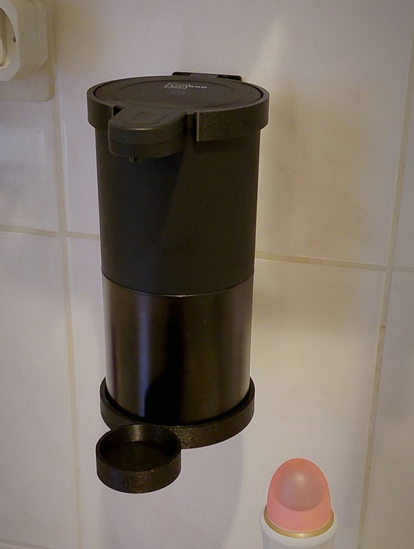 Afbeeldingslocatie: https://tweakers.net/i/aXoygKJ7IUmMrAQ0tbvT2r-H1-U=/x800/filters:strip_icc():strip_exif()/f/image/vgbdOckKpKN4Ep4aF5HLdbeM.jpg?f=fotoalbum_large