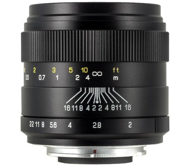 ZhongYi Optics Mitakon Creator 35mm f/2