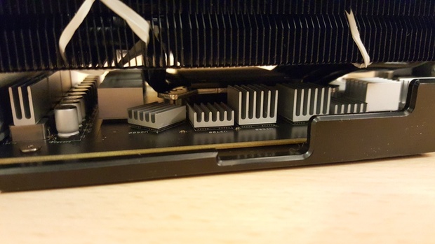 https://tweakers.net/i/aggBEpD6HEhgQ1YUgn9RQdES9XQ=/620x/filters:strip_icc():strip_exif()/m/7313/1GCHqwy4GLrC2qZeS2jNCA7UZJRM3s3626SKgTHiI3QMrjQHd0?f=620xauto