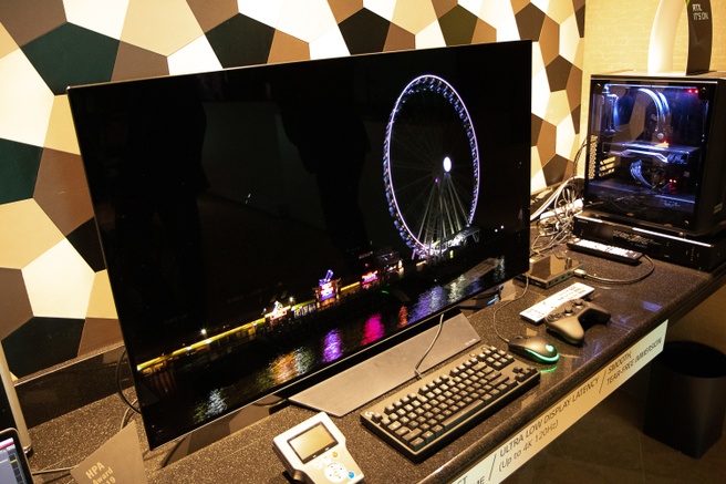 LG CX