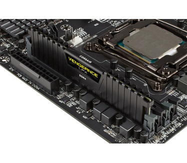 Corsair Vengeance LPX CMK16GX4M4A2400C14
