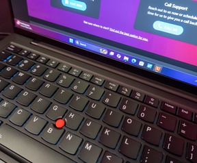 ThinkPad T14s Aura