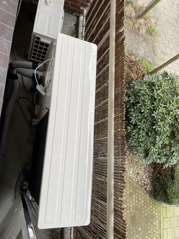Afbeeldingslocatie: https://tweakers.net/i/aqHMOKb56YXzca_JQIUwP346f70=/x800/filters:strip_icc():strip_exif()/f/image/S5mzCzEnXl8FXaUGL57SbMOb.jpg?f=fotoalbum_large