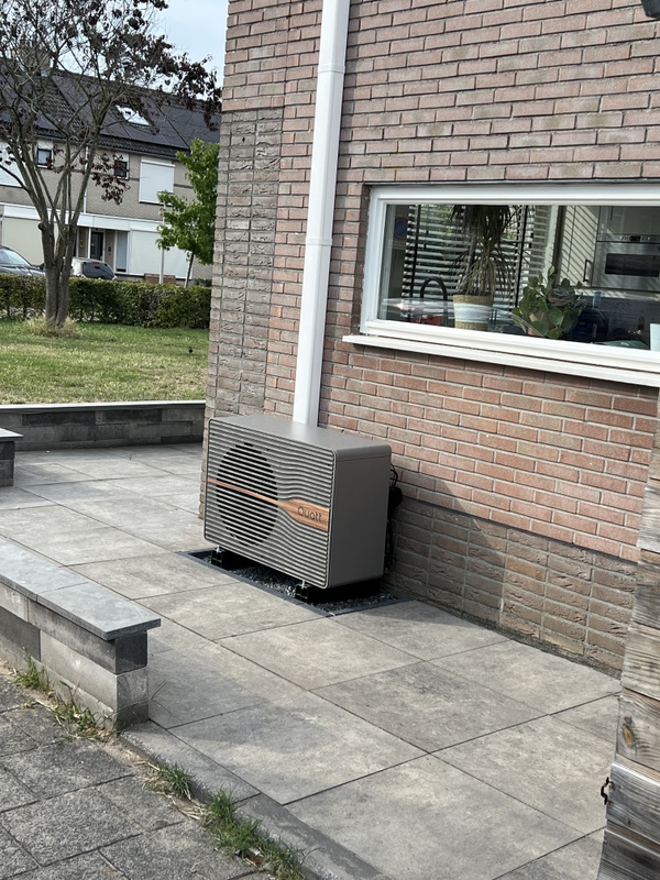 Afbeeldingslocatie: https://tweakers.net/i/asYBEk9_RqNRciGeEJqTRB2LKec=/x800/filters:strip_icc():strip_exif()/f/image/MAKFODzaiF0ih46g8YHtFBny.jpg?f=fotoalbum_large