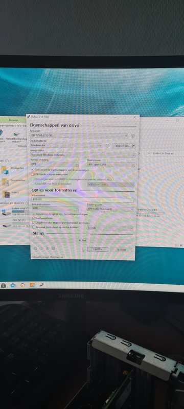 Afbeeldingslocatie: https://tweakers.net/i/avRuVCgq9U7nwFKoS9bc1fL_w14=/x800/filters:strip_icc():strip_exif()/f/image/wtoFmqG5bJvxqjqfg4rXHIoa.jpg?f=fotoalbum_large