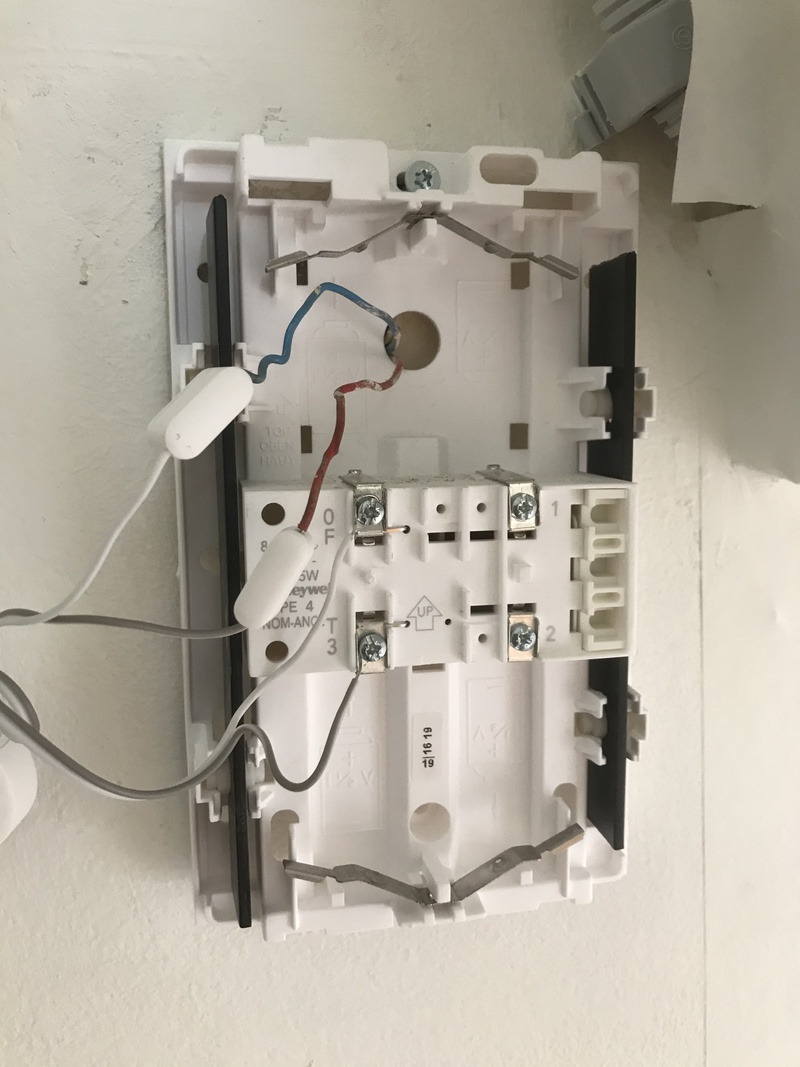 Afbeeldingslocatie: https://tweakers.net/i/awjgNMdIYjmi8Se4TfnkAfT5gqg=/800x/filters:strip_icc():strip_exif()/f/image/bbbj0gaSKFggobVDooEpxpPT.jpg?f=fotoalbum_large