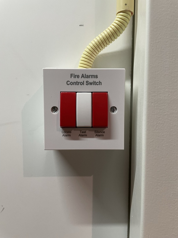 Afbeeldingslocatie: https://tweakers.net/i/ayMDO88JFsihbGvuQglyBfnzxeo=/x800/filters:strip_icc():strip_exif()/f/image/YbueL25cIcXg0s3MjZ2D9tMX.jpg?f=fotoalbum_large