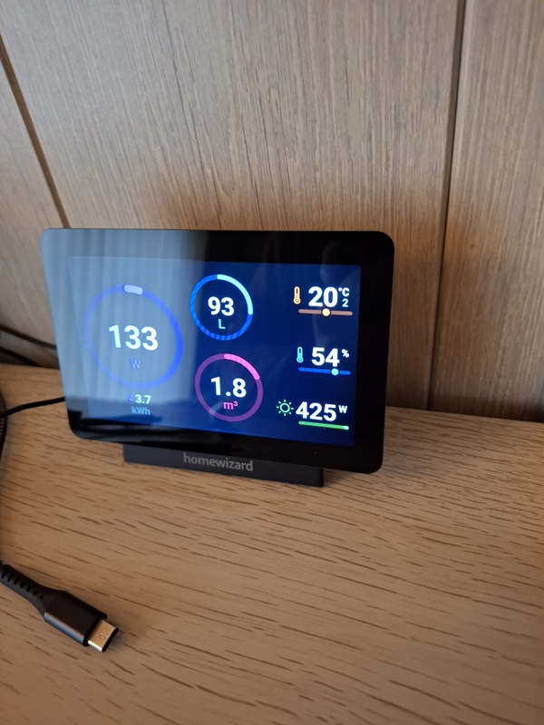 Afbeeldingslocatie: https://tweakers.net/i/azyX60O15rAbgTGr9ScngF3fTIU=/x800/filters:strip_icc():strip_exif()/f/image/9OiAlmK7LOcWmYwnYKvfNykr.jpg?f=fotoalbum_large