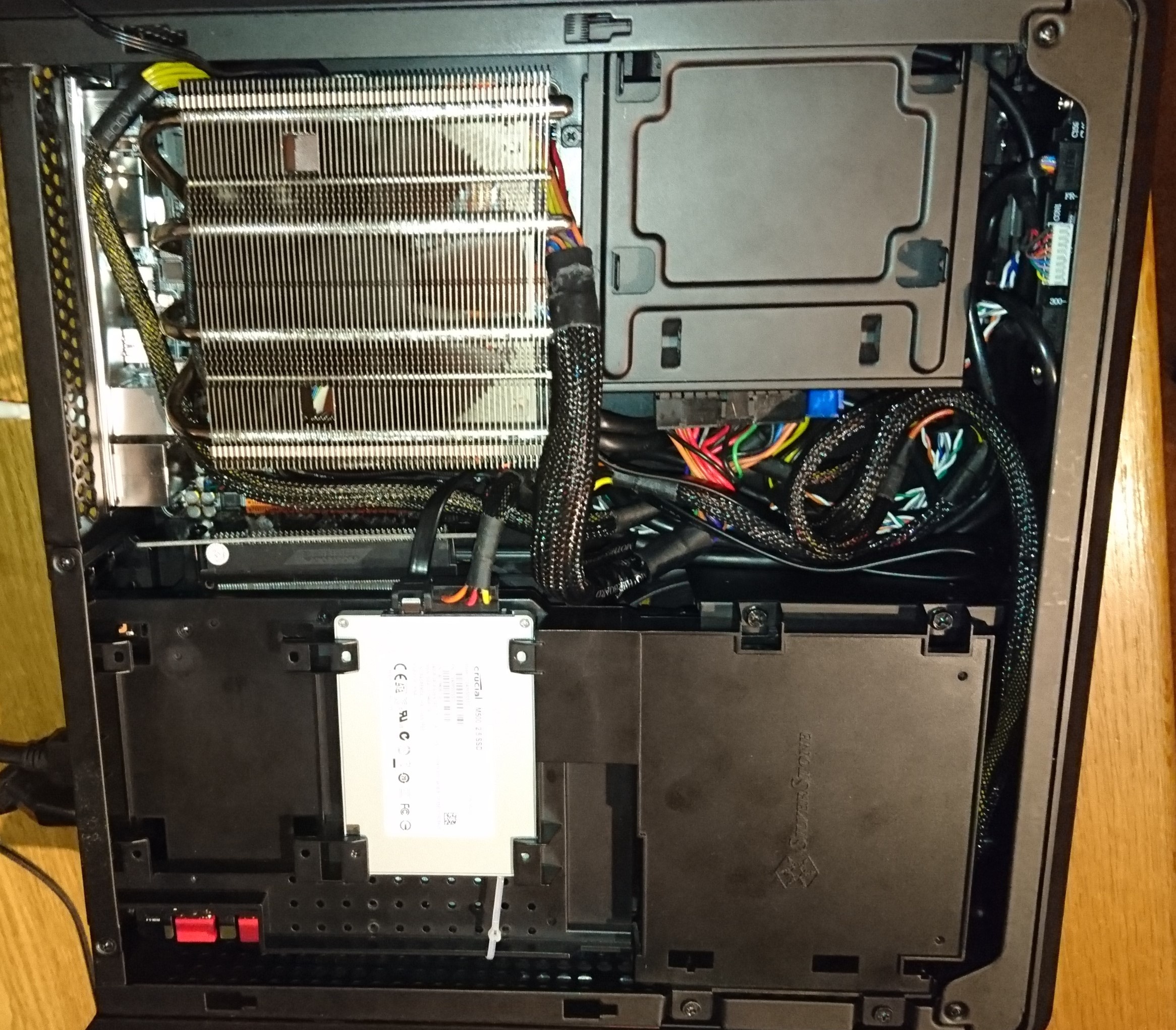 https://tweakers.net/i/b-TvgoPlWOzgT9IgpgLniK7Cb4Y=/m/37560/1BFVb31yHpbNDzhHEVvB9EUFBQnREyhPxlvy8sn9bid1VNscWu.jpeg
