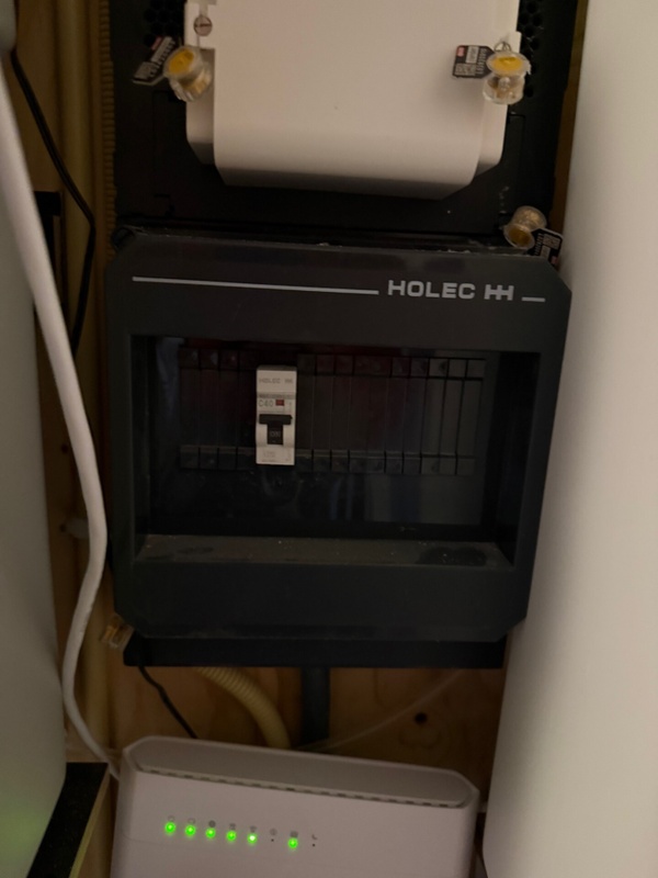 Afbeeldingslocatie: https://tweakers.net/i/b11roaW6edIy65gdSF5WPFcm-0Y=/x800/filters:strip_icc():strip_exif()/f/image/aQJi57gkOtXPAhaomtF4PXTJ.jpg?f=fotoalbum_large