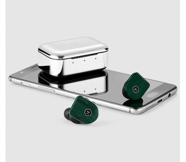 Master & Dynamic MW07 Plus (Groen)
