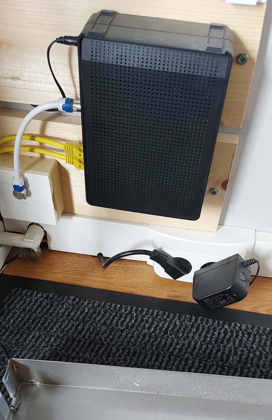 Afbeeldingslocatie: https://tweakers.net/i/b1uNsxDpKMh5JJhLi9XAMKvCXF0=/full-fit-in/4920x3264/filters:max_bytes(3145728):no_upscale():strip_icc():fill(white):strip_exif()/f/image/dSrgr3E3FHLY9gXVfvzGLfcy.jpg?f=user_large