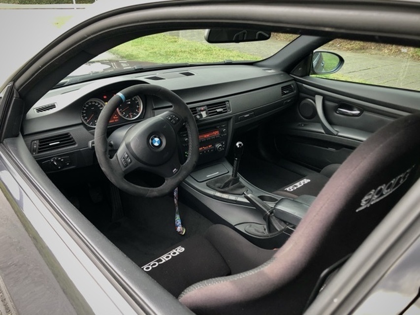 Afbeeldingslocatie: https://tweakers.net/i/b24IdCzDpJdZZFhRC7egU3BBvDk=/full-fit-in/4920x3264/filters:max_bytes(3145728):no_upscale():strip_icc():fill(white):strip_exif()/f/image/vFLLYZcUmylKBTI8zzB3clOO.jpg?f=user_large