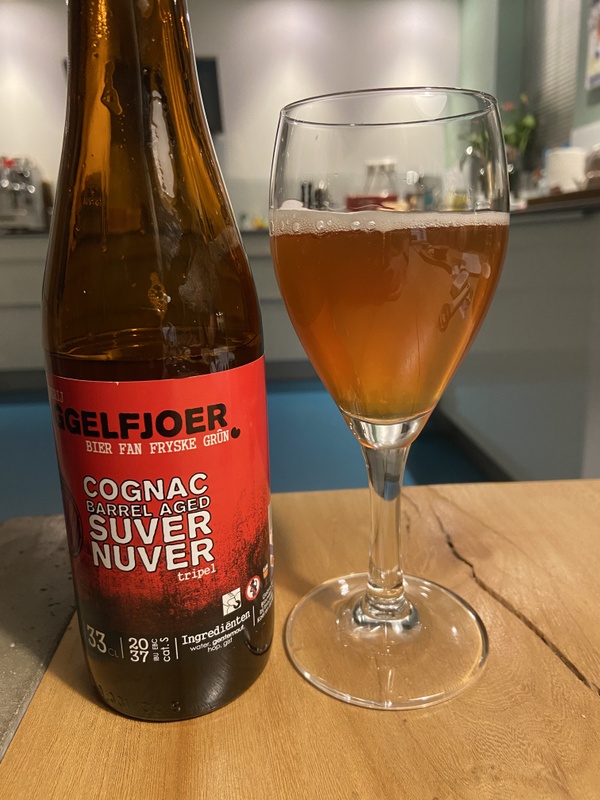 Afbeeldingslocatie: https://tweakers.net/i/b62ijKgTfwz6D9aIBtrbPYG-4F4=/x800/filters:strip_icc():strip_exif()/f/image/2UO1bVcrng4SB1hOPSqP8yAJ.jpg?f=fotoalbum_large
