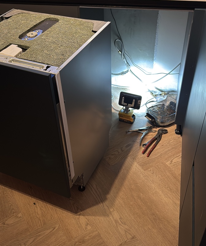 Afbeeldingslocatie: https://tweakers.net/i/b6L4-bpWYQwagdscylkK3xPn7tU=/x800/filters:strip_icc():strip_exif()/f/image/3F9iRTsMvREZw4spXR7bpQi0.jpg?f=fotoalbum_large