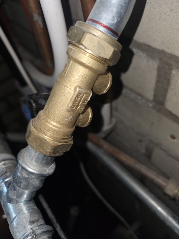 Afbeeldingslocatie: https://tweakers.net/i/bCLYSVa-NBofWSDzC5VkdGpB20Y=/x800/filters:strip_icc():strip_exif()/f/image/DMz1QU5D0W4cxKneYpsfWHLS.jpg?f=fotoalbum_large