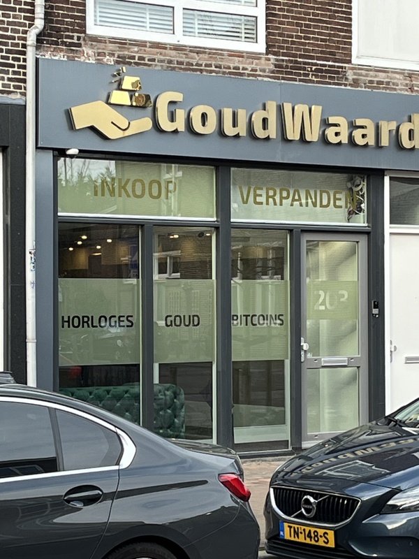 Afbeeldingslocatie: https://tweakers.net/i/bD0IHKmajxmWN28qFVYlJcPgxZ8=/x800/filters:strip_icc():strip_exif()/f/image/RrR80FNPZFVfZDLr2Qe6pEO5.jpg?f=fotoalbum_large