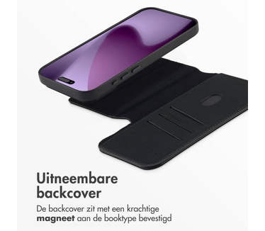 Accezz Leather Bookcase 2-in-1 met MagSafe