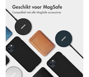 Accezz Liquid Silicone Backcover met MagSafe iPhone 13 Mini - Zwart