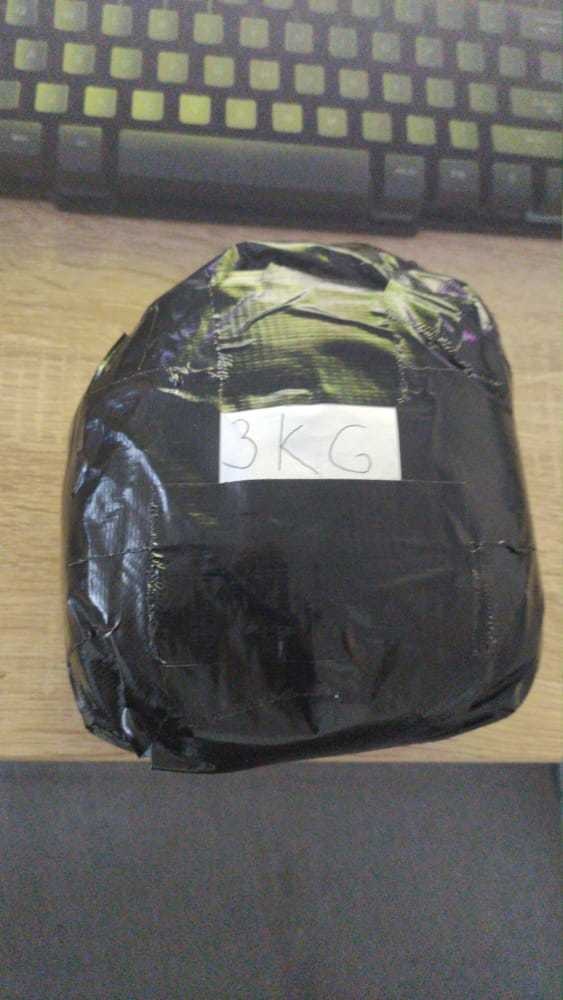 Afbeeldingslocatie: https://tweakers.net/i/bI4joCKgqPmPhLjzZt9OgZqm8vs=/full-fit-in/4920x3264/filters:max_bytes(3145728):no_upscale():strip_icc():fill(white):strip_exif()/f/image/maMkos7cf1nSCC3hTbxBa10R.jpg?f=user_large