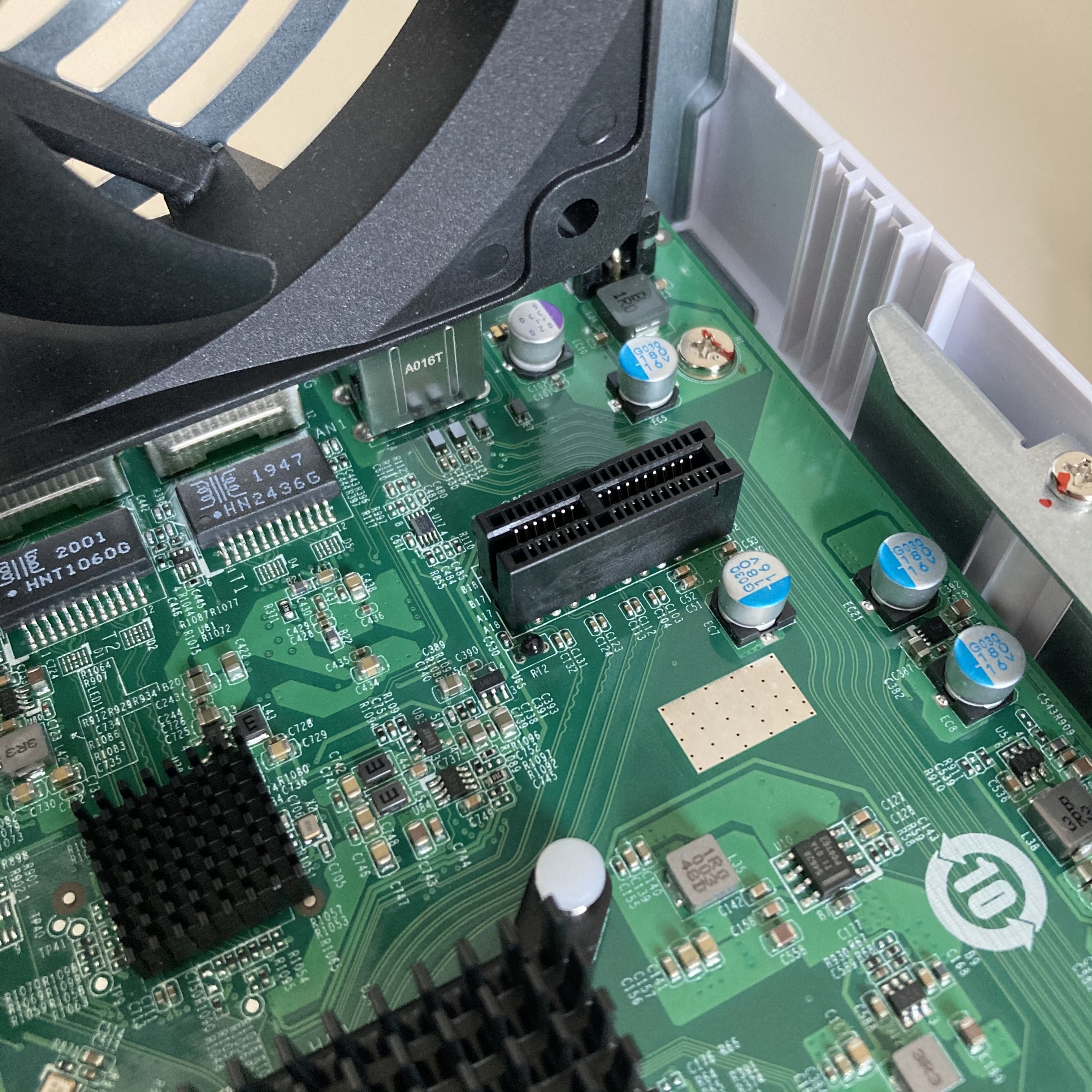 SATA Backplane connector