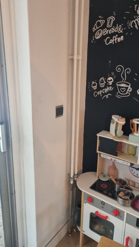 Afbeeldingslocatie: https://tweakers.net/i/bKj9BLZ23sW4y0DMDYnnTxZwIxw=/x800/filters:strip_icc():strip_exif()/f/image/xKOnlWKXep0M7HEKuB5lqAPY.jpg?f=fotoalbum_large