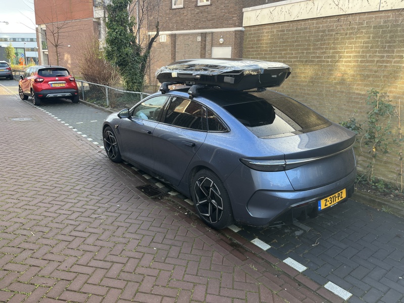 Afbeeldingslocatie: https://tweakers.net/i/bLDCj7A6P-flArvQiLxUrgcTKRA=/800x/filters:strip_icc():strip_exif()/f/image/Be4HTqKst45JKq5lIW9oO5Me.jpg?f=fotoalbum_large