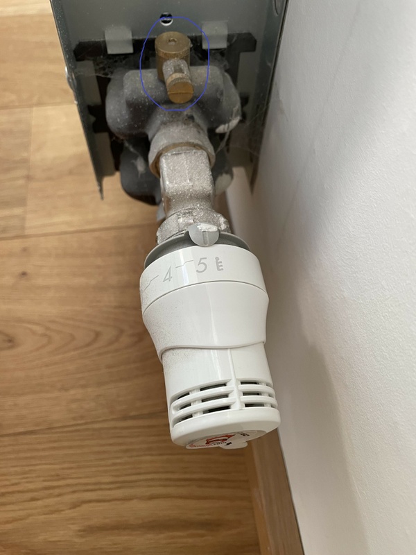 Afbeeldingslocatie: https://tweakers.net/i/bMDDsJ3ZWyOEZH_idkwj1SwDTac=/x800/filters:strip_icc():strip_exif()/f/image/yo4A3Wb3KZzFgbwKgJ0Qcn4J.jpg?f=fotoalbum_large