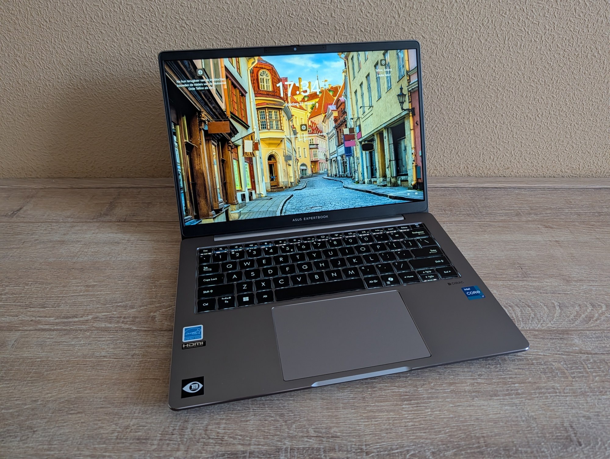 Asus Expertbook P3